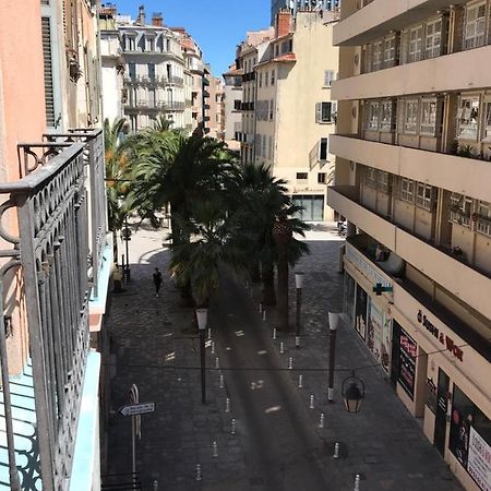 2 Pieces Hyper Centre Equipe Et Confortable Toulon Buitenkant foto