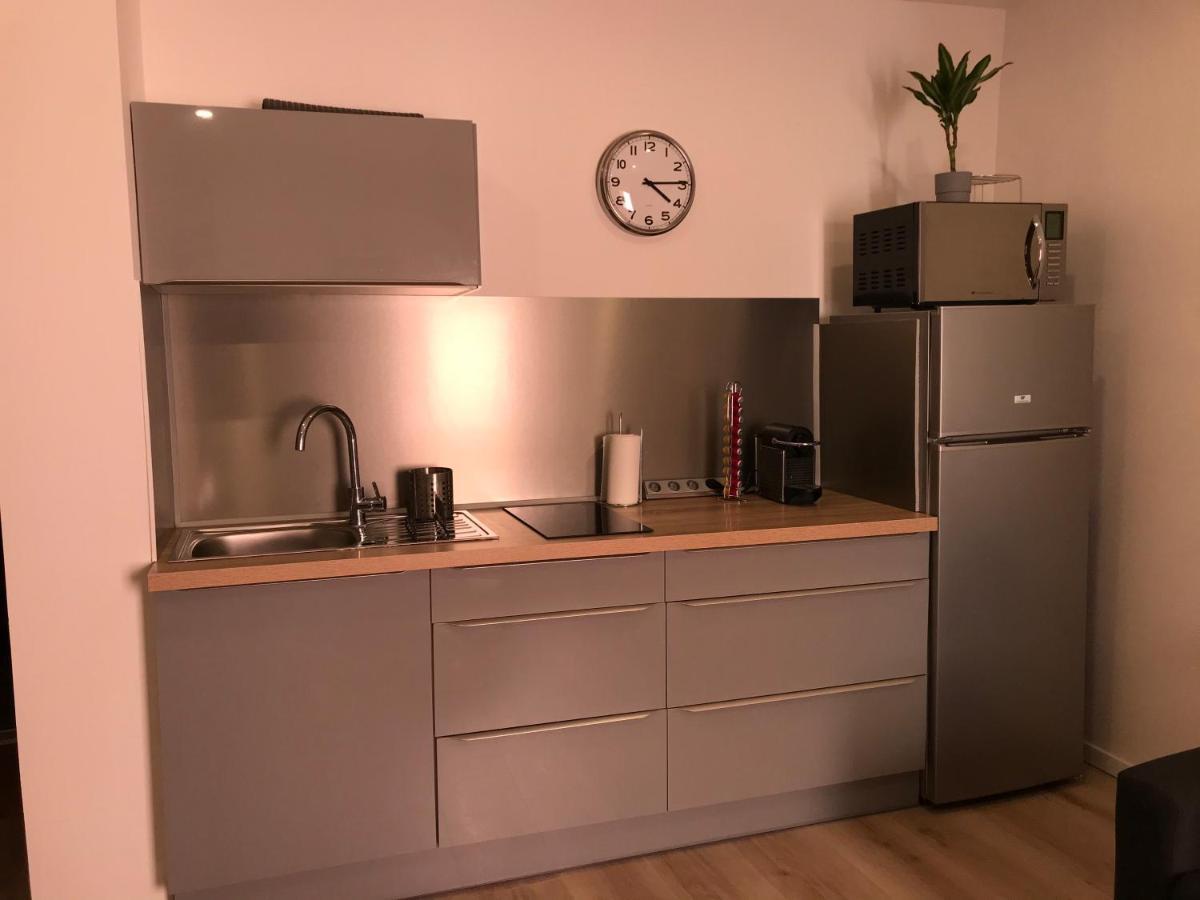 2 Pieces Hyper Centre Equipe Et Confortable Toulon Buitenkant foto
